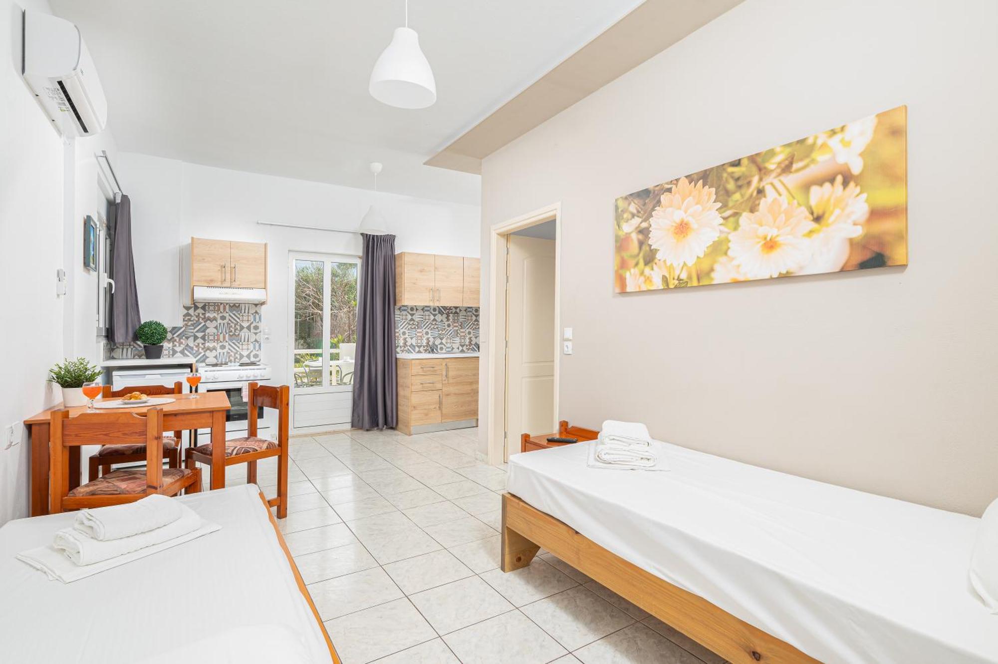 Mylos Apartments Anissaras Херсонісос Екстер'єр фото
